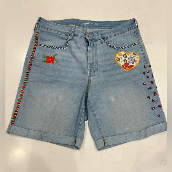Old Navy Pants - Old Navy Embroidered Light Blue Jean Shorts